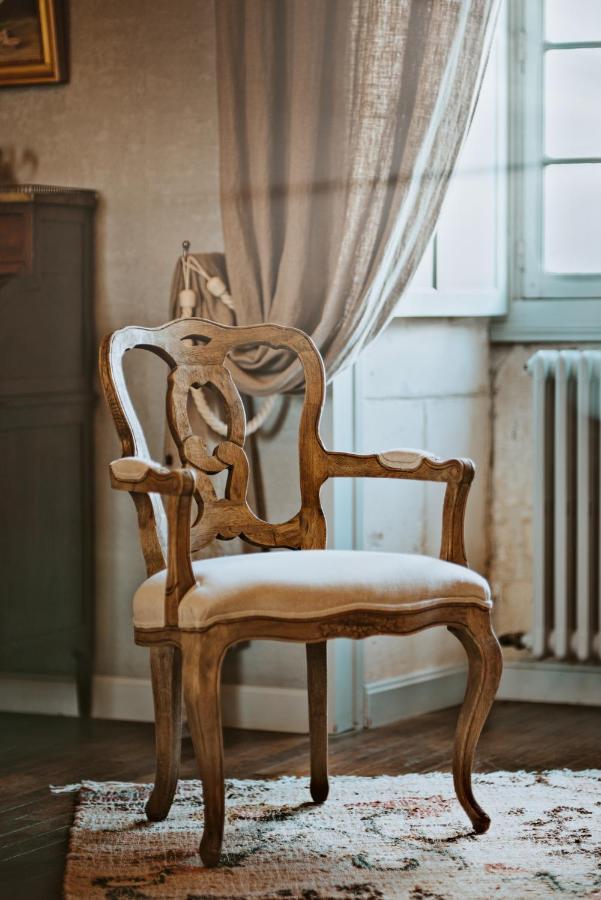 Chateau De Crazannes Bagian luar foto