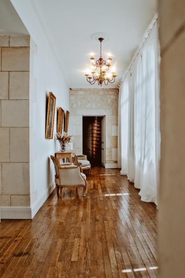 Chateau De Crazannes Bagian luar foto